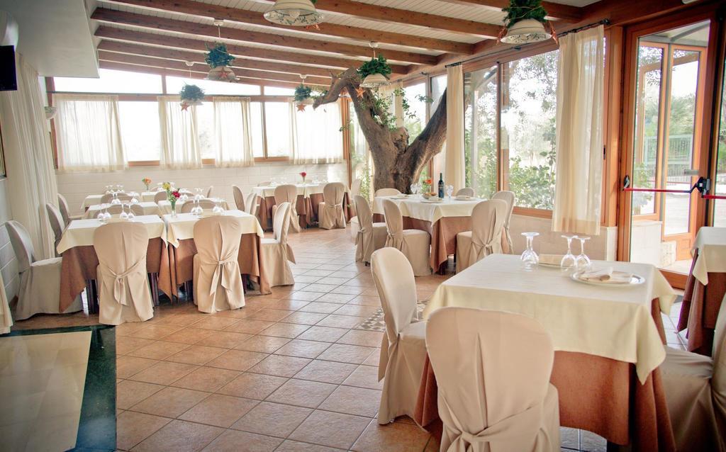 Park Hotel La Grave Castellana Grotte Exterior foto